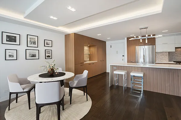 Sold by Corcoran | media 7