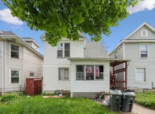 725 W 5th St, Waterloo, IA 50702