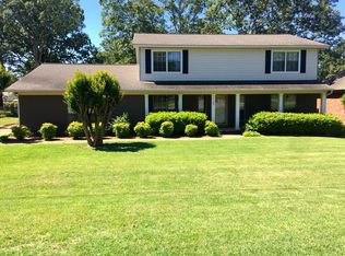 1108 Club Rd, Sherwood, AR 72120