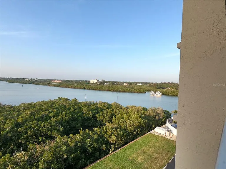 19451 Gulf Blvd #604 — Photo 14