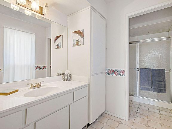 4th image of 10461 W Desert Rock Dr