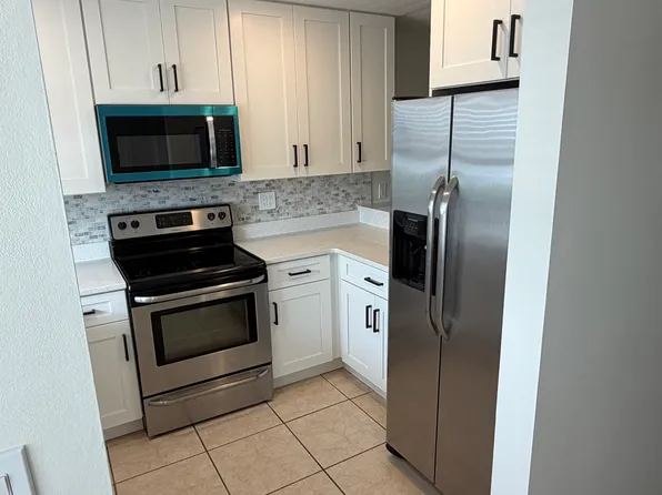 551 S Brevard Ave APT 310, Cocoa Beach, FL 32931