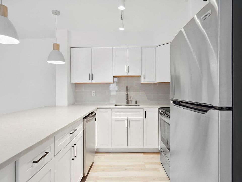 1st image of 34 W Montgomery Ave #223