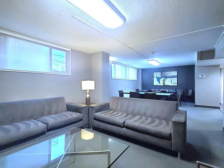 1 E University Pkwy #1408 — Photo 12