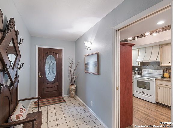 4th image of 14452 Brook Hollow Blvd