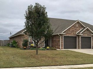 121 Honeysuckle St, Alma, AR 72921