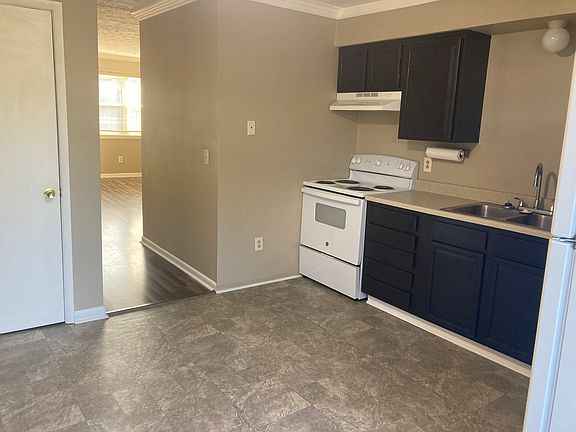 5th image of 2856 Snow Rd #3