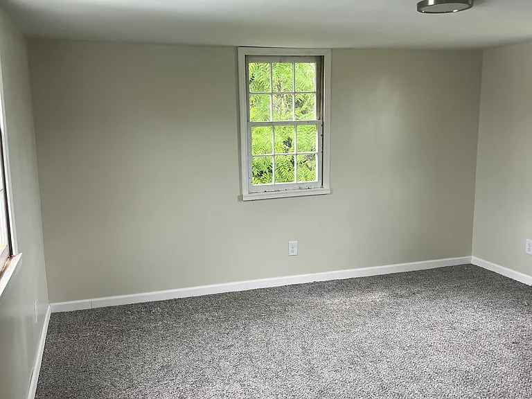 837 Pavie Ave — Photo 17