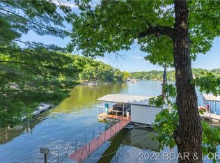 205 Hickory Rd, Lake Ozark, MO 65049