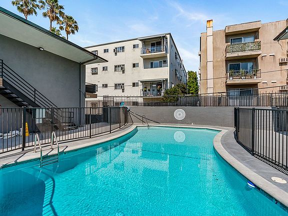 5th image of 1745 N Orange Dr APT 134