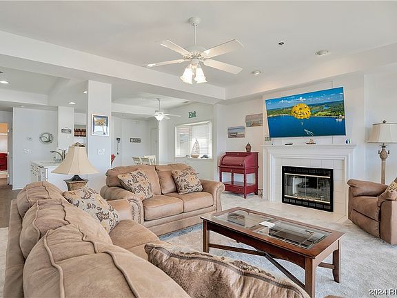 2nd image of 340 W Palisades Condo Dr #2A
