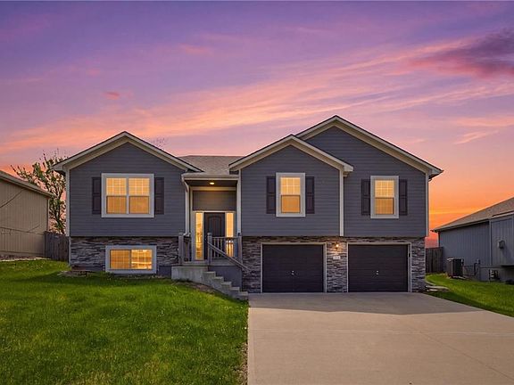 2nd image of 513 Bud Ln