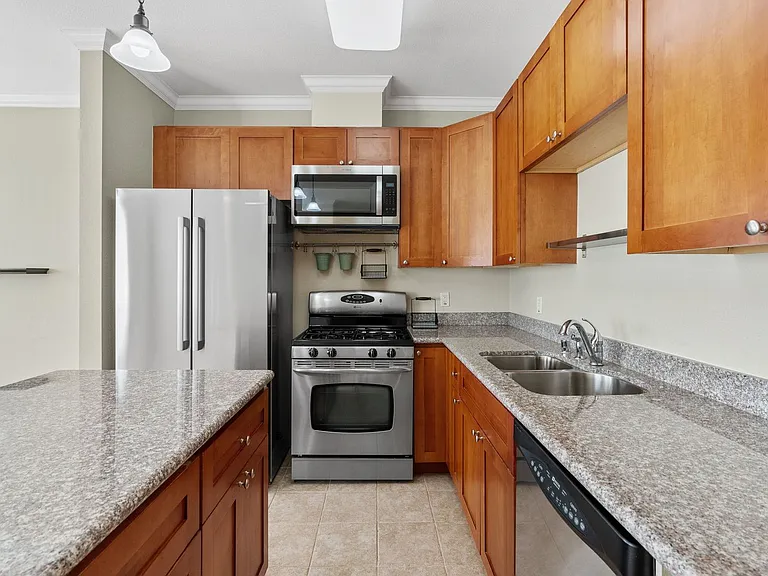 225 Valley Oak Drive — Photo 7