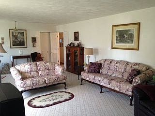 2nd image of 912 Mayfair Dr