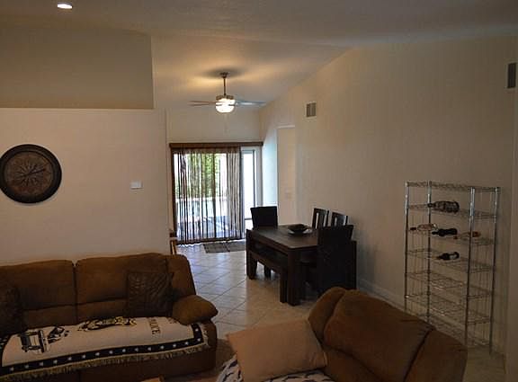 5th image of 51899 Avenida Carranza