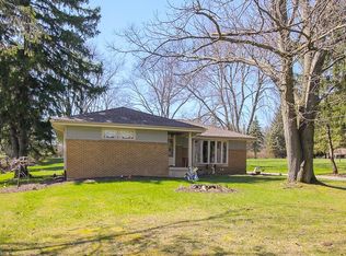 7610 Richmond Rd, Bedford, OH 44146
