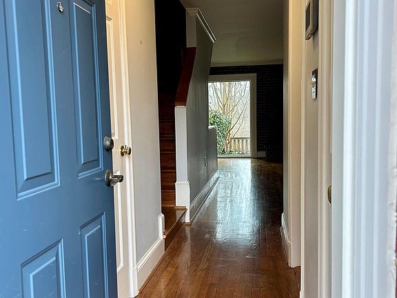 2nd image of 4416 Lingan Rd NW
