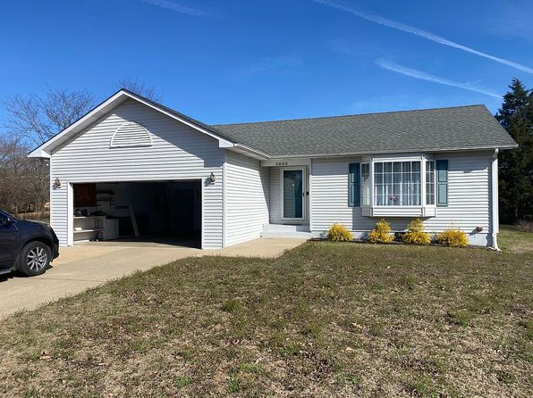 5805 Melissa Ln