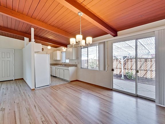 4th image of 2516 Dell Ave