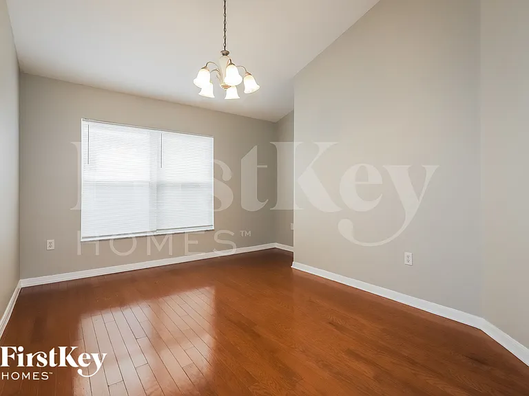 3774 Rollingsford Cir — Photo 5