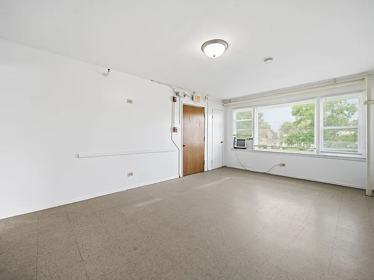 16048 Halsted St #2 — Photo 6