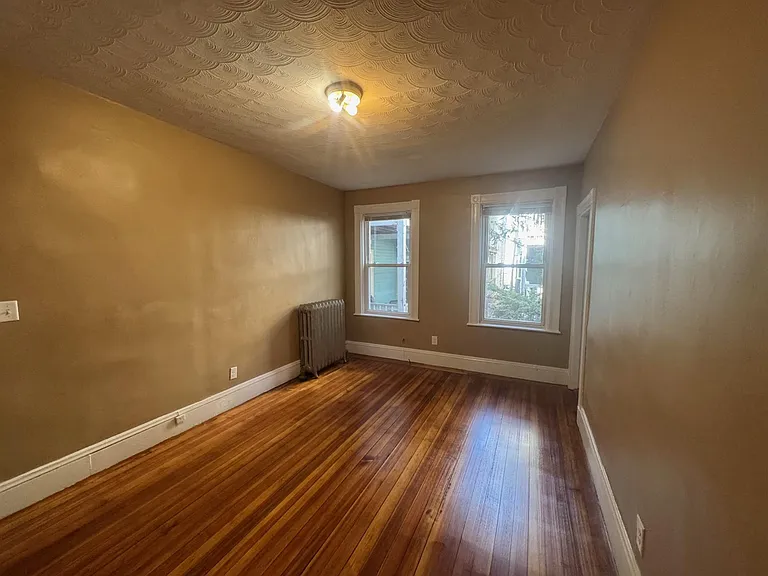 42 Calvin St #2L — Photo 9