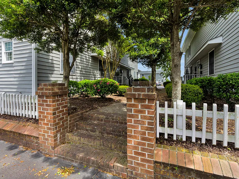 338 River Walk Dr — Photo 25