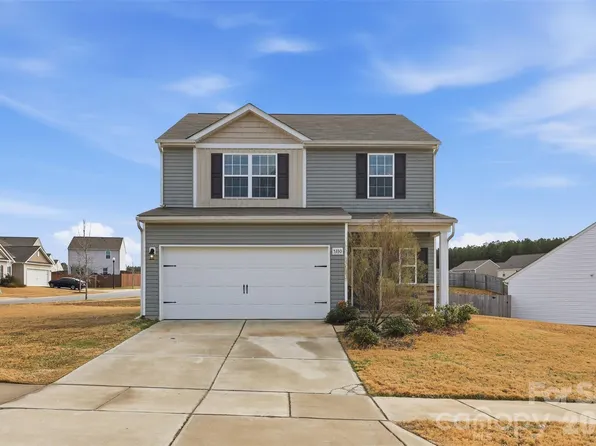 5330 Upton Pl, Charlotte, NC 28215