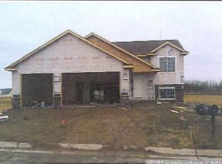 1111 Rolling Hills Dr NW, Montgomery, MN 56069