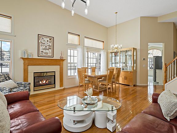 5th image of 3690 Commonwealth Rd