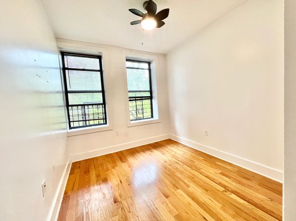 276 Kosciuszko St #103