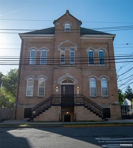 491 Valley St, Orange, NJ, 07050