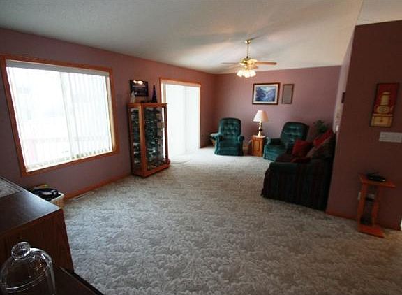 5th image of 610 7th Ave S