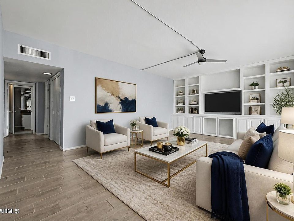 1st image of 207 W CLARENDON Avenue #2B