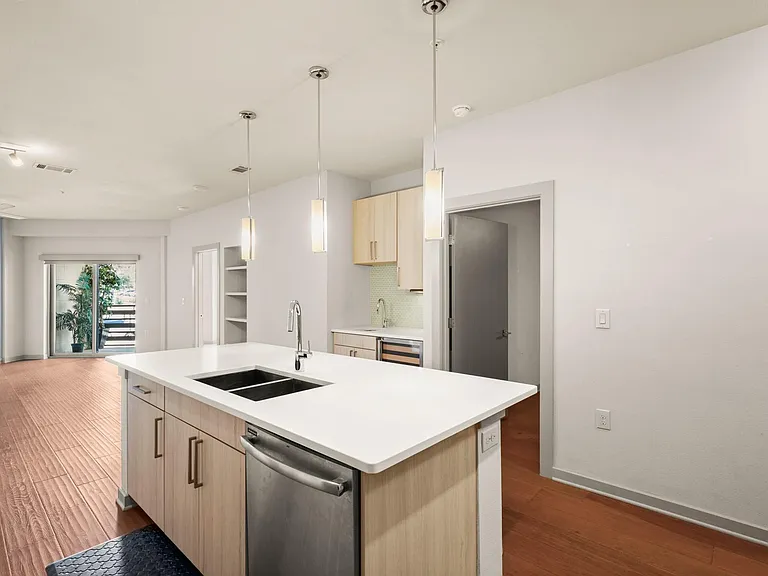3600 S Lamar Blvd #106 — Photo 4