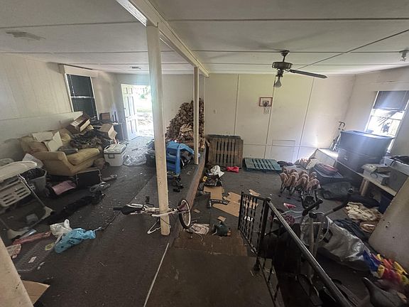 5th image of 938 Sherwood Cir