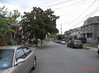 27 Oakwood Pl, Elizabeth, NJ 07208