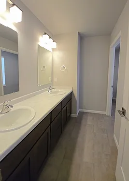 W217N6176 Masters Dr — Photo 33