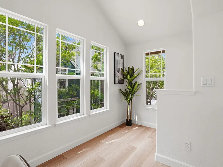 4142 Tobin Cir — Photo 23