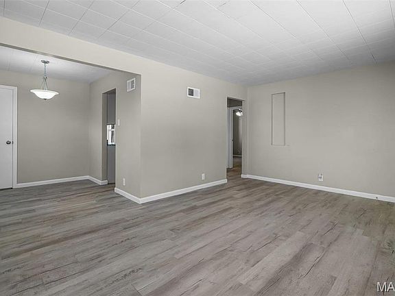 4th image of 9920 Northgate Dr