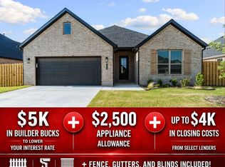 1812 Farmer St, Pea Ridge, AR 72751