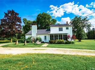 8384 Imlay City Rd, Avoca, MI 48006
