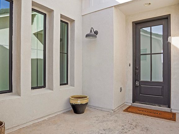 5th image of 12613 Middlesbrough Ave