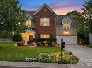 411 Shoreham Ln, Fort Mill, SC 29715