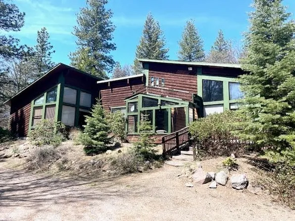 6918 N Old Stage Rd, Weed, CA 96094