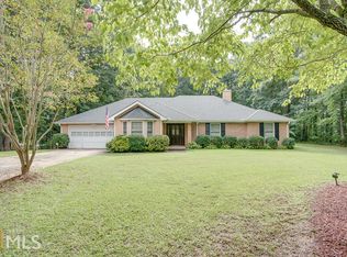 5910 Hayes Ln, Rex, GA 30273