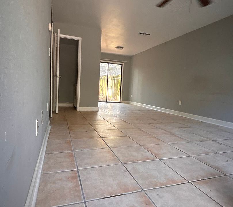 2nd image of 722 SW 70th Ter APT D