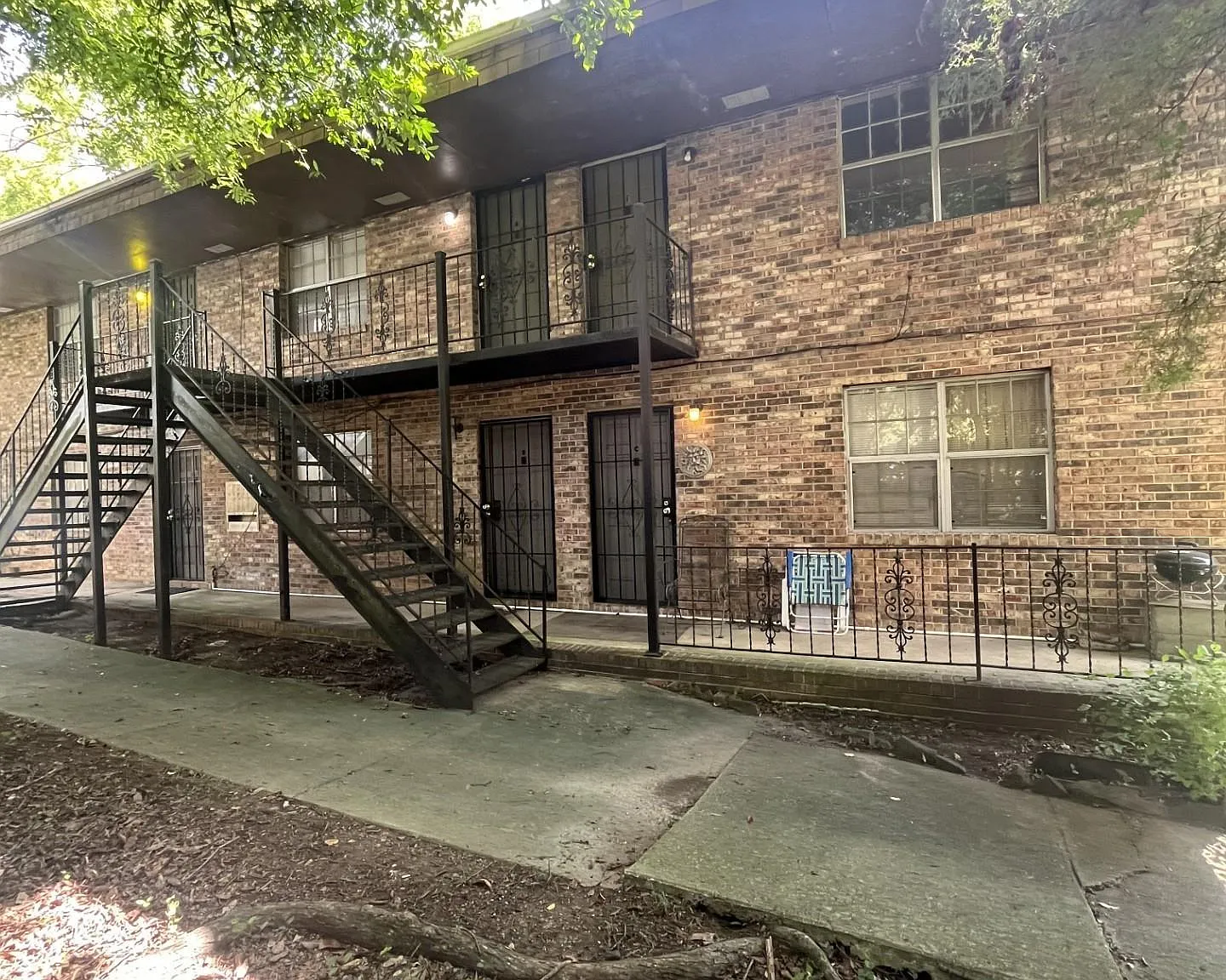 1 bed, 1.0 bath, $695 — Photo 1