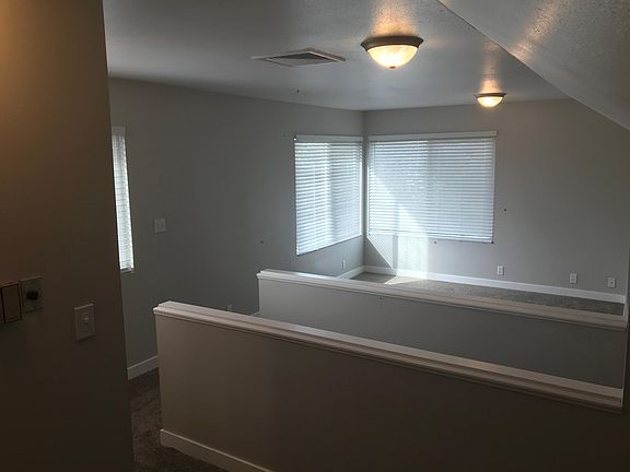 4th image of 2599 E Quail Hollow Dr