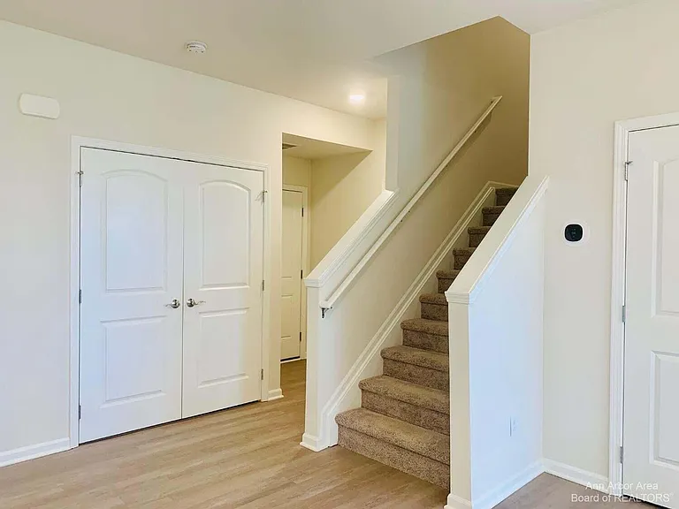 1104 Salt Springs Dr — Photo 21